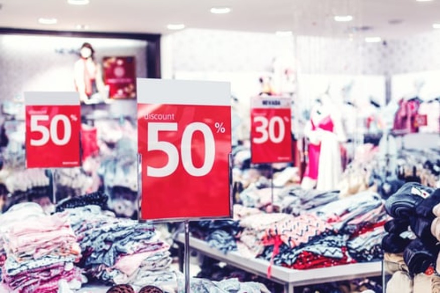 Touloun : les commerces bradent les prix