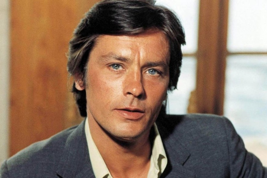 ALAIN DELON est mort chez lui entouré de sa famille vers 3h du matin