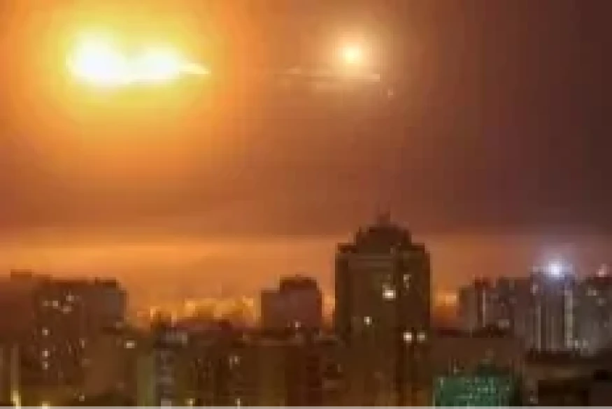 Ukraine - Au moins 9 morts et plusieurs dizaines de blessés après l'attaque surprise de Kiev cette nuit par des missiles russes