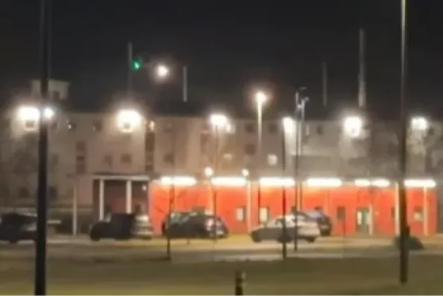 Une vingtaine d'interpellations sont en cours dans au moins 5 villes à travers la France après les attaques menées contre des prisons et contre les véhicules ou domiciles de plusieurs surveillants pénitentiaires